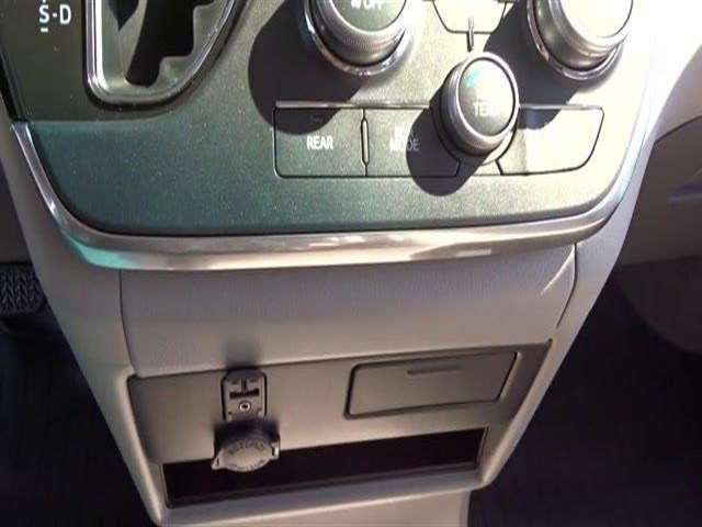 2017 Toyota Sienna LE